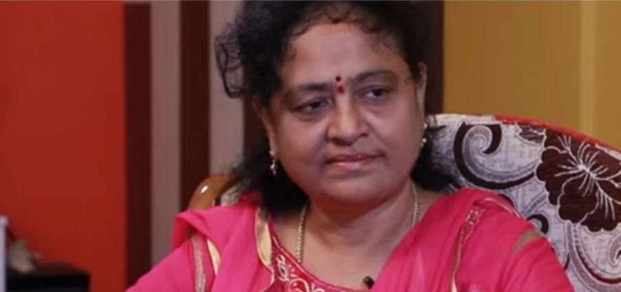 முதல் மனைவி